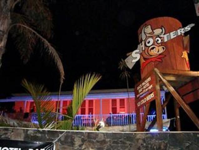 אוקלנד Shooters Saloon Hotel & Cabins מראה חיצוני תמונה