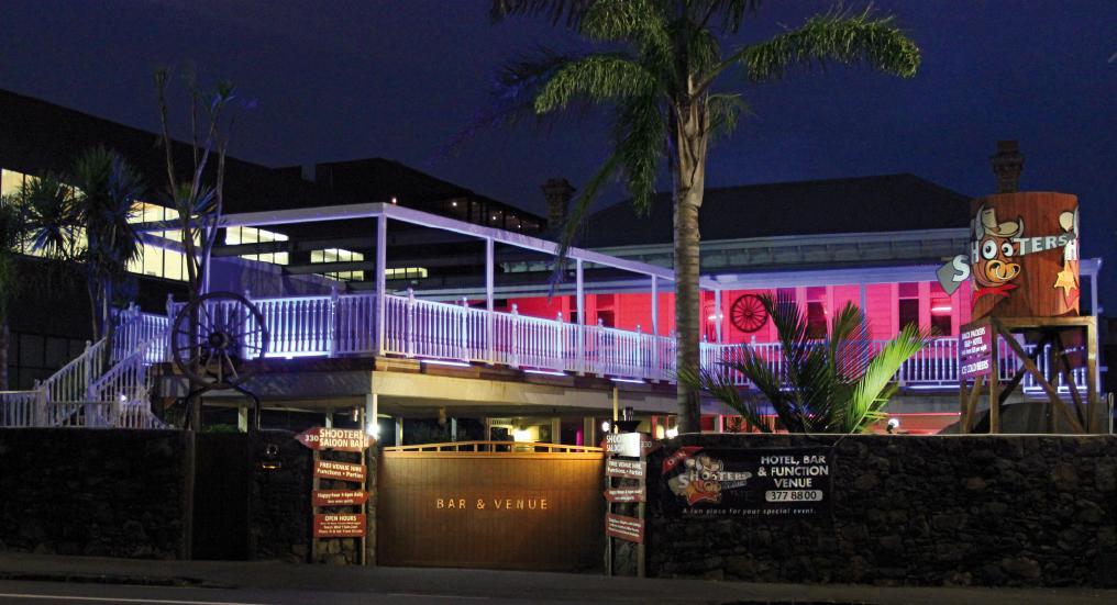 אוקלנד Shooters Saloon Hotel & Cabins מראה חיצוני תמונה