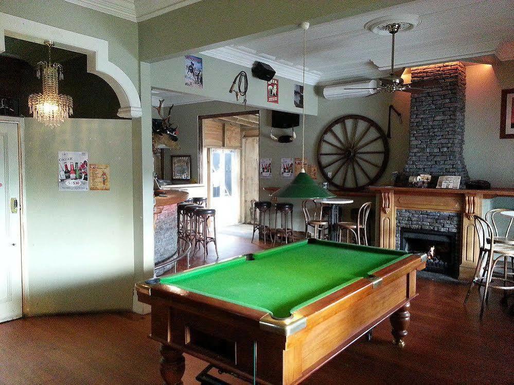 אוקלנד Shooters Saloon Hotel & Cabins מראה חיצוני תמונה