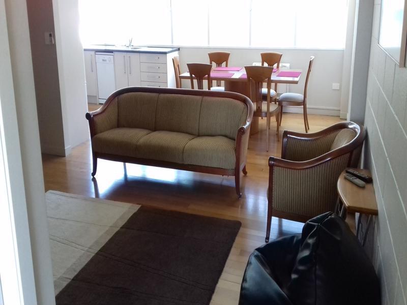 אוקלנד Shooters Saloon Hotel & Cabins מראה חיצוני תמונה